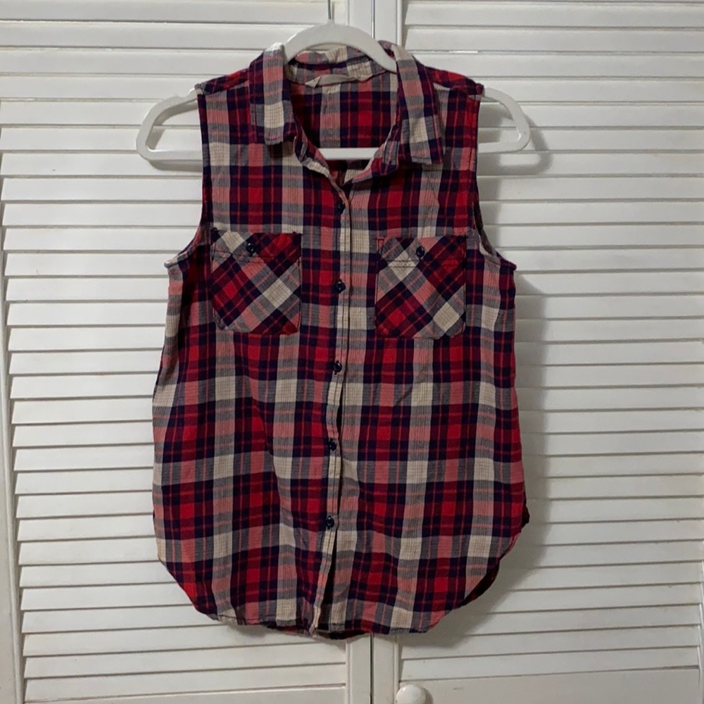 Sleeveless Hippie Laundry Size Medium Shirt